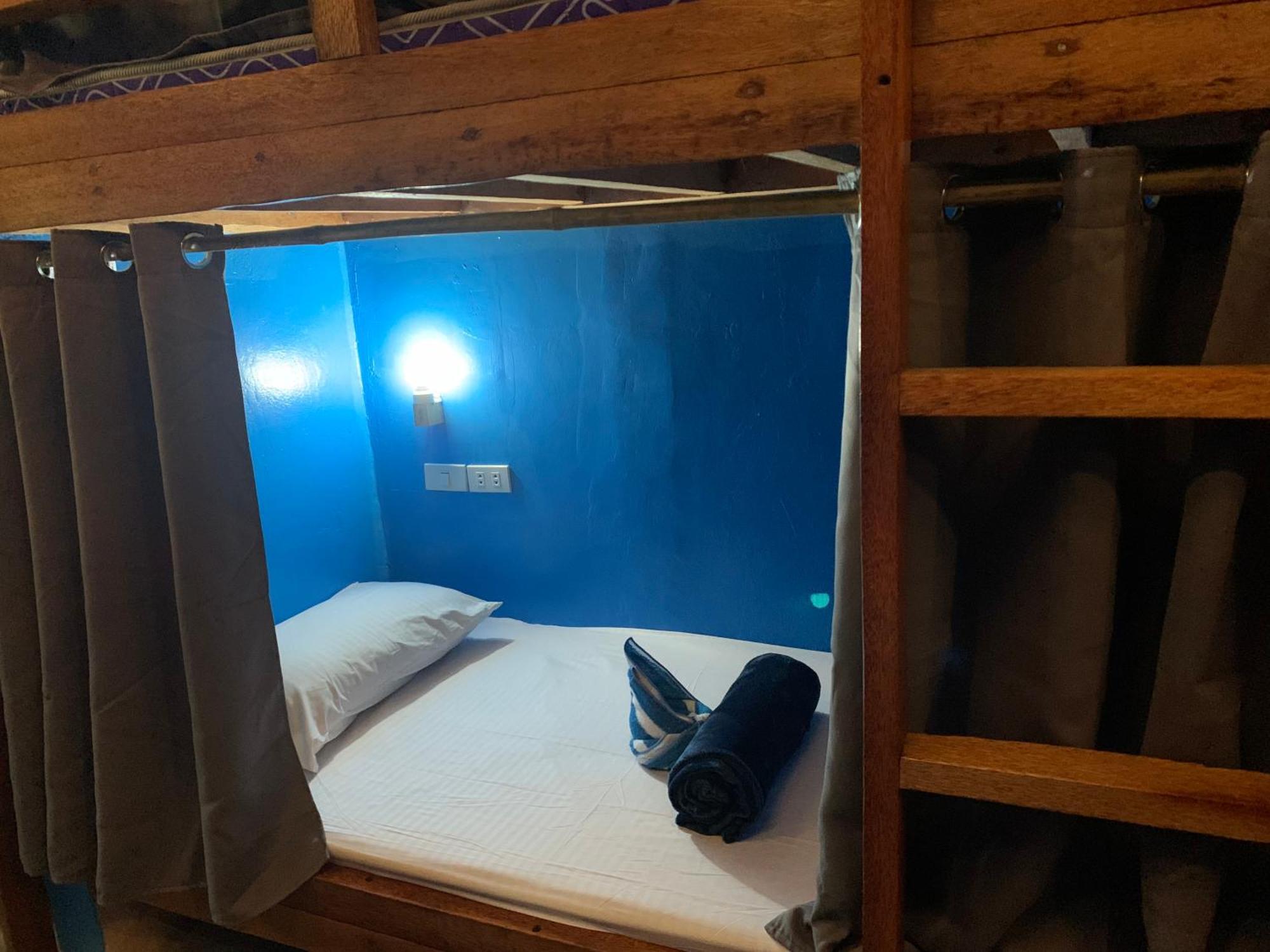 Jaydy Hostel ゼネラル・ルナ エクステリア 写真
